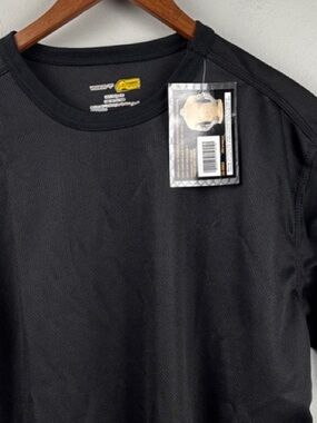 NWT Voodoo Tactical Men's Black Short-Sleeve Performance Tee - Small polyester